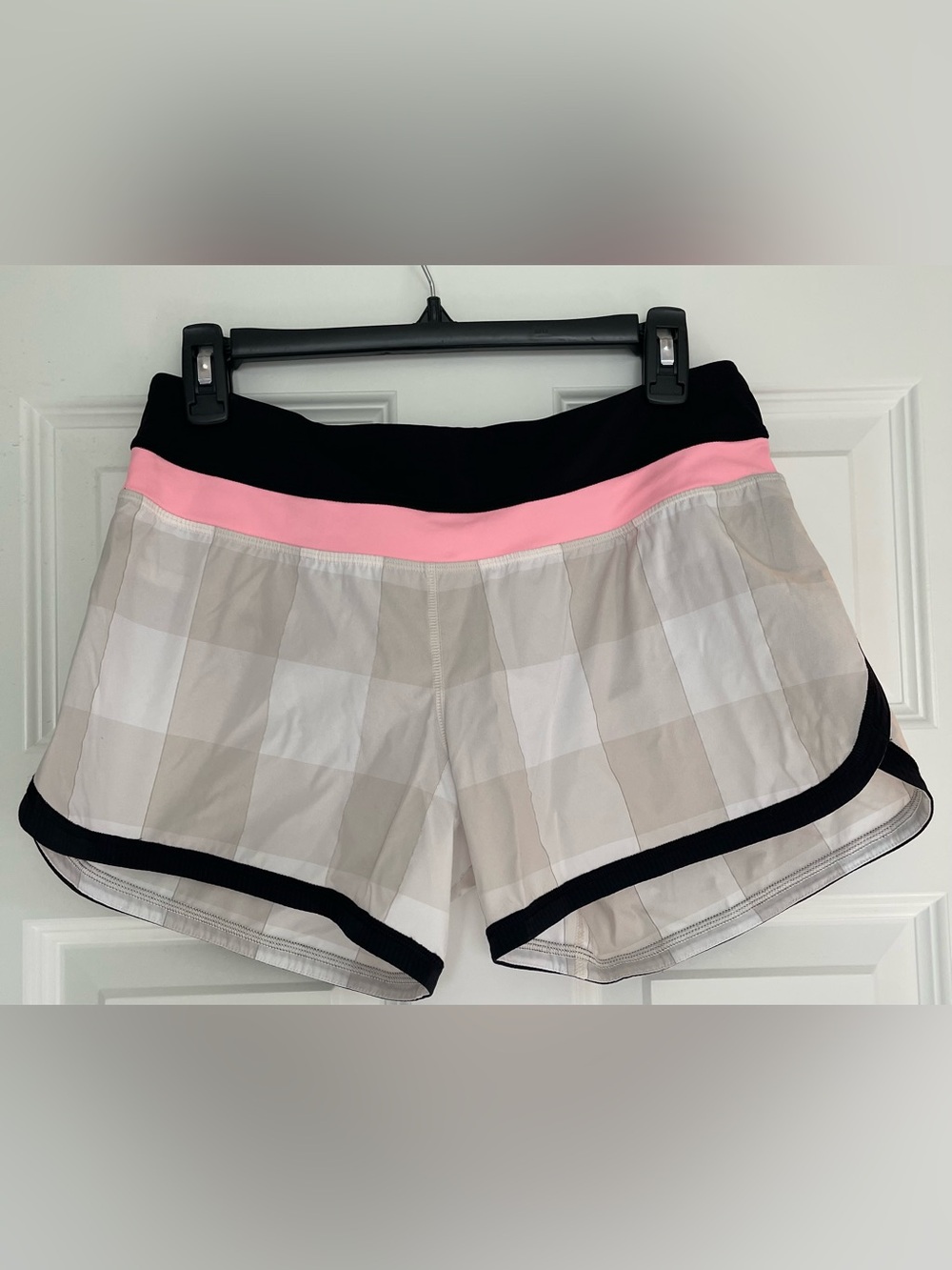 Lululemon shorts - 6